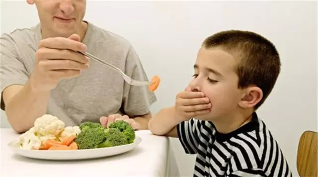 儿童近视是否与饮食有关